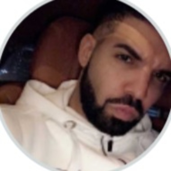 Meet your Posher, Melanie - Picture 1 of 1